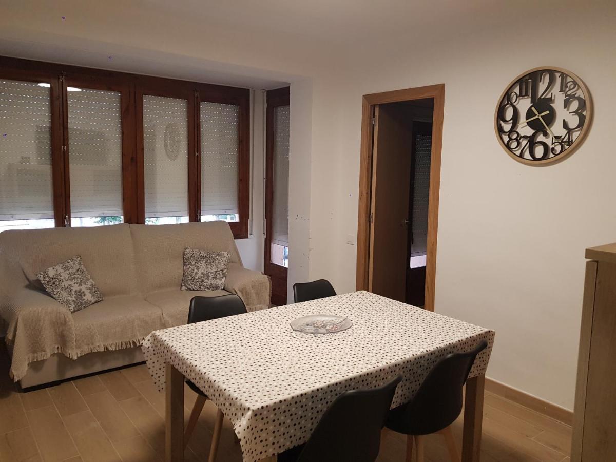 Fantastic Pis A Oliana Alt Urgell Lleida Wifi Lägenhet Exteriör bild